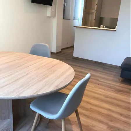 Residence Harmonie Appartement N 4 Meuble Avec Petit Dejeuner Néris-les-Bains Exterior photo
