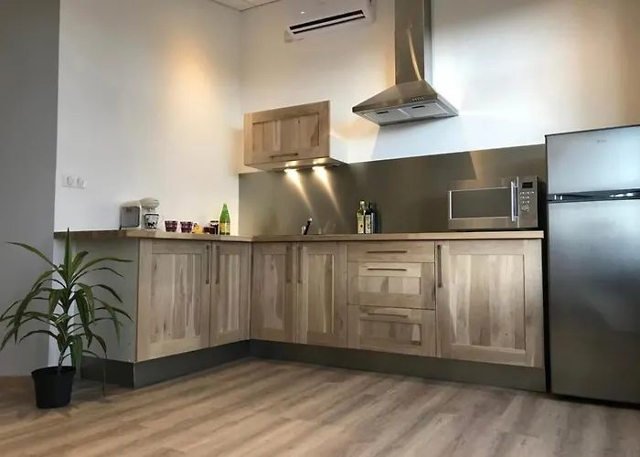 Residence Harmonie Appartement N 4 Meuble Avec Petit Dejeuner